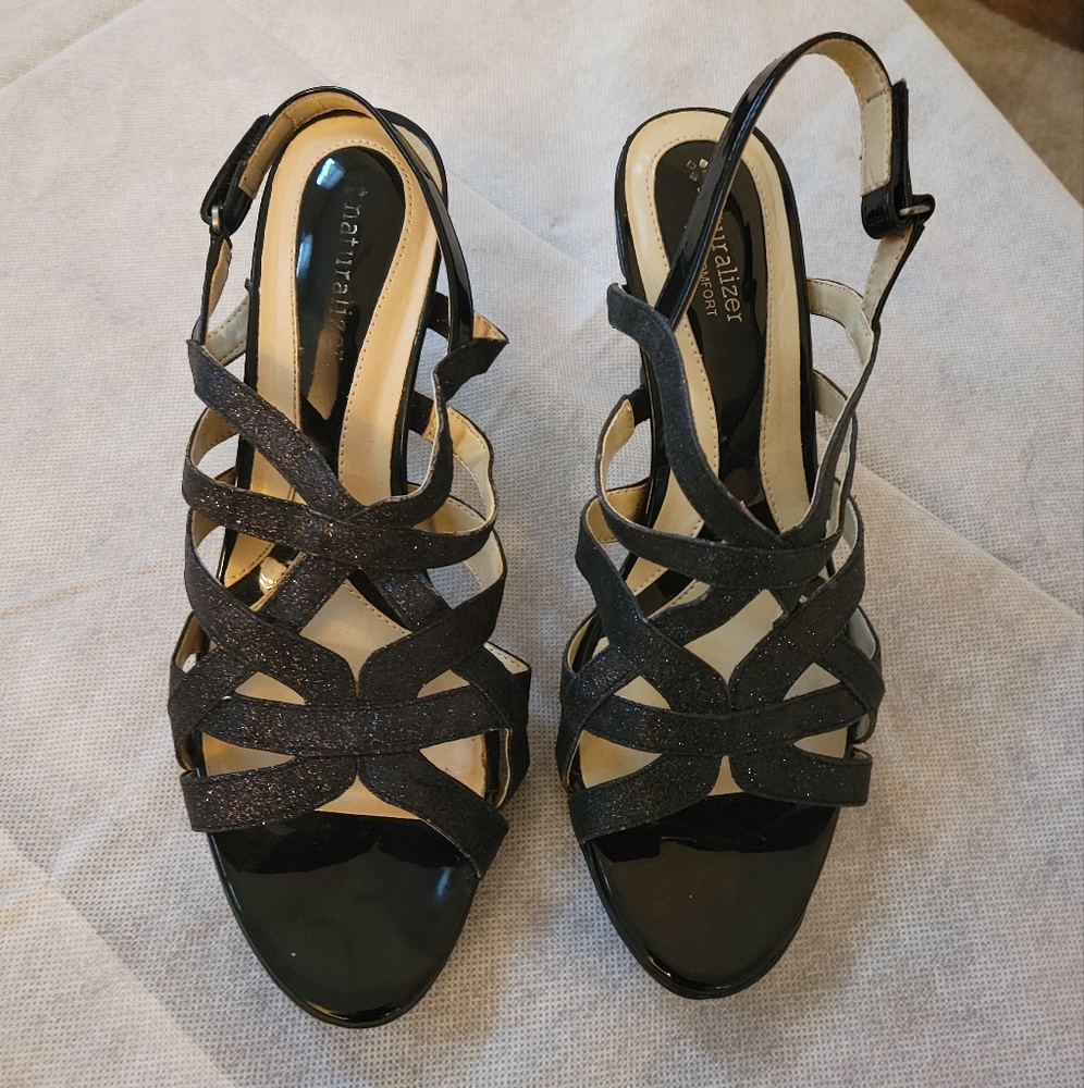 Naturalizer N5 Comfort Heel Shoes